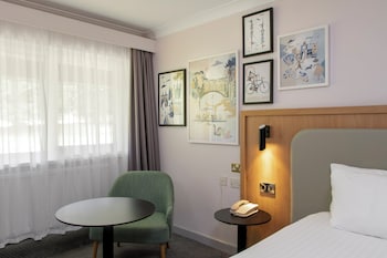 Standard Room, 1 King Bed