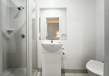 Ensuite Twin Room