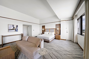 Room (Parlor)