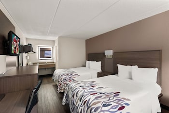 Deluxe Room, 2 Double Beds (Smoke Free)