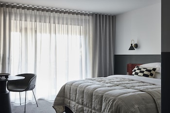 Junior King Suite