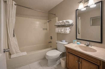 Standard Room, 2 Queen Beds
