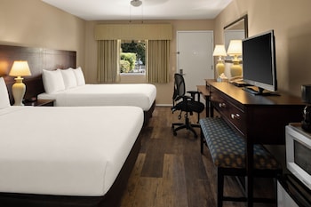 Standard Room, 2 Queen Beds