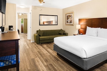 2 Queen Suite Room