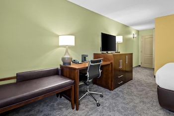 Standard Room, 1 King Bed, Non Smoking