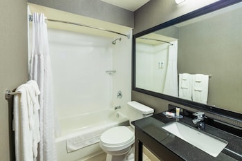 Room, 2 Queen Beds, Non Smoking (Upper Floor, Stair Access Only)