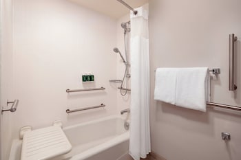 Room, 2 Double Beds (Mobility/Hearing Accessible, Tub)