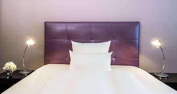 Superior Room, 1 Queen Bed