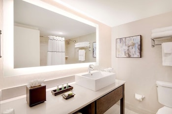 Standard Room, 2 Queen Beds, Non Smoking, Refrigerator & Microwave