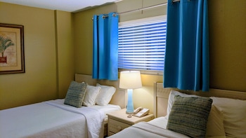 Traditional Suite, 2 Double Beds with Sofabed