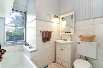 Guild Master Suite