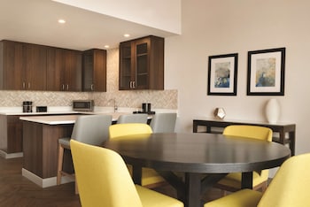 1 Bedroom 2 Bath Bi-level Suite