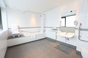 Standard Room, 1 Double Bed, Accessible, Ground Floor