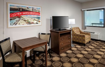 Standard Room, 1 King Bed, Balcony, Ocean View