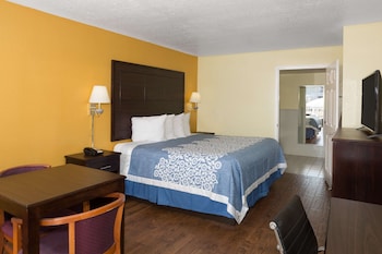Room, 1 Queen Bed, Non Smoking