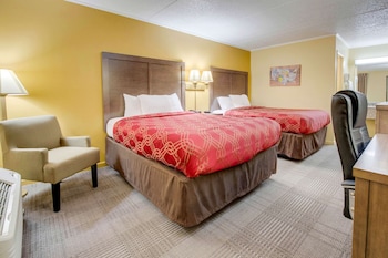 Standard Room, 2 Queen Beds, Smoking