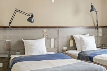 Standard Room, 2 Twin Beds, Non Smoking, Bathtub