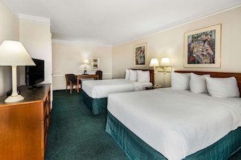 Room, 2 Double Beds, Non Smoking