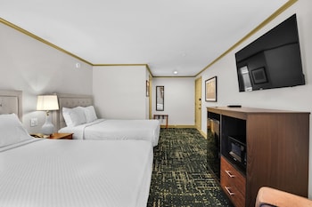 Renovated Room, Two Double Beds, Second Floor