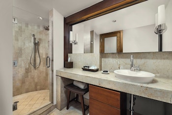 Room, 2 Double Beds (Modern)