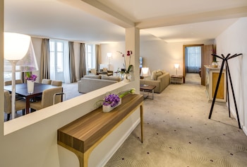 Presidential Suite