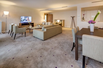 Presidential Suite