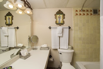 Superior Room, 1 King Bed, Fireplace