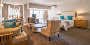Corner Sea View Suite