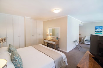 Mountain View Suites