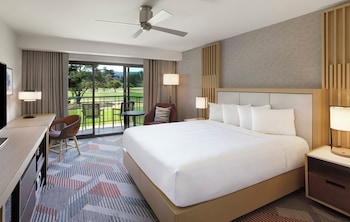 Room, 1 King Bed, Balcony, Golf View
