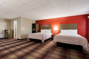 Standard Room, Multiple Beds, Non Smoking, Refrigerator & Microwave (with Sofabed)