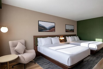 Room, 2 Queen Beds