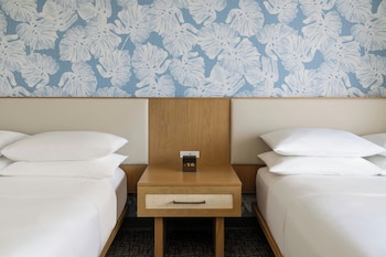 Room, 2 Double Beds (Renovated)