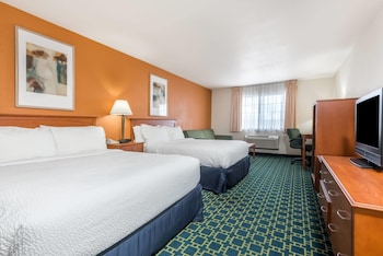 Room, 2 Queen Beds, Non Smoking