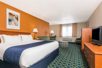 Studio Suite, 1 King Bed, Non Smoking