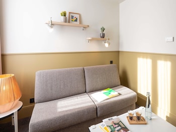 Suite, Multiple Beds