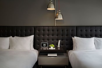 Deluxe Room, 2 Queen Beds