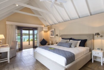 Efate Pool Villa (Villa with its own Pool)
