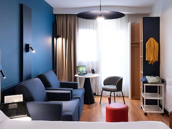 Family Room, Multiple Beds