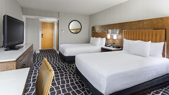 Atrium, Room, 2 Double Beds, Balcony