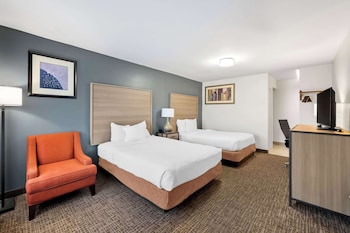Suite, 2 Double Beds, Accessible, Non Smoking