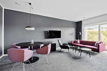 Premium Room, 1 King Bed, Non Smoking, Terrace (Living Room;with Sofabed)