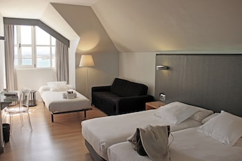 Triple Room, Sea View (extra bed)