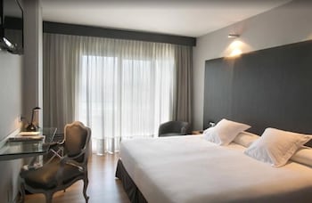 Superior Room, 1 Double or 2 Twin Beds, Sea View