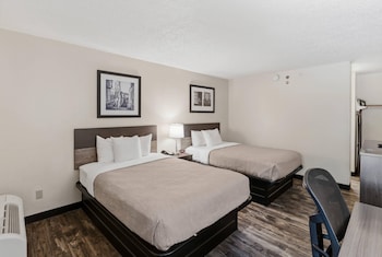 Room, 2 Double Beds, Non Smoking (Efficiency)