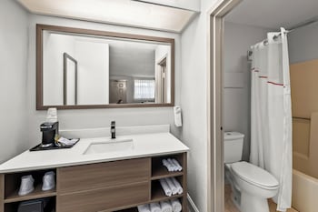 Deluxe Room, 2 Double Beds, Smoking