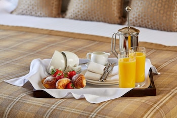 Standard Room, 1 King Bed (Standard King)