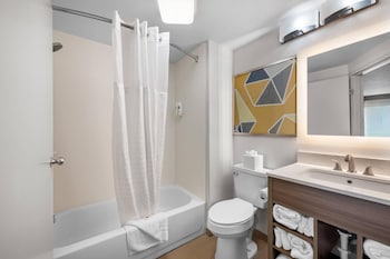 Suite, Multiple Beds, Non Smoking (Efficiency, Upgrade)