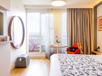 Privilege, Deluxe Room, 1 Double Bed, Terrace