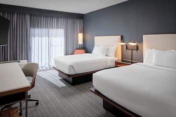 Suite, 2 Double Beds